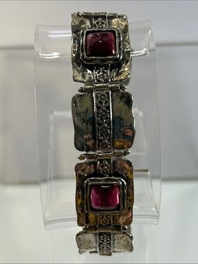 NWT Passage To Israel Hammered Panel Link Genuine Garnet Gemstone Bracelet